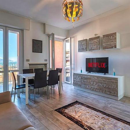Garda Lake View Apartment 代森扎诺-德尔加达 外观 照片